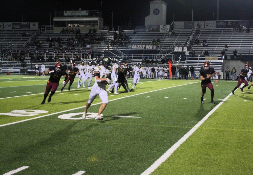 Vintage rallies defensively versus San Marin on Oct. 30. Kyle Foster photo