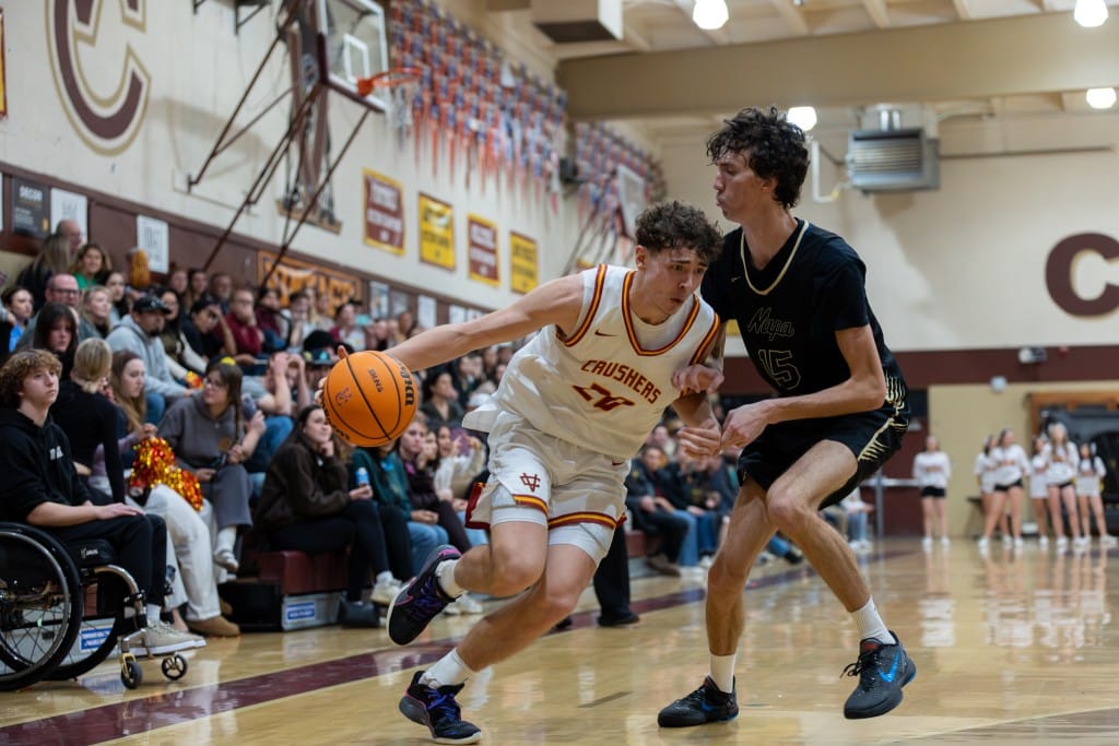 Vintage High School's Rory Holland dribbles against Napa High. Eric Thompson, Shamboozled.com photo